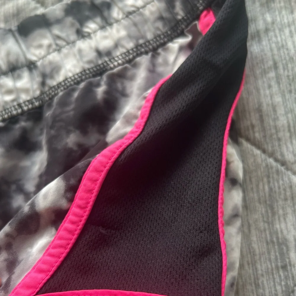 Aeropostale Athletic Black and White Tie Dye Shorts - Picture 5 of 10